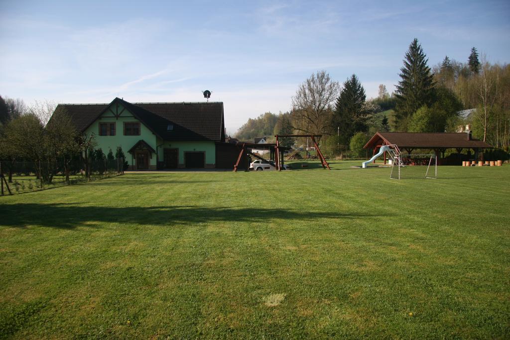 Penzion K Rudnik Exterior photo